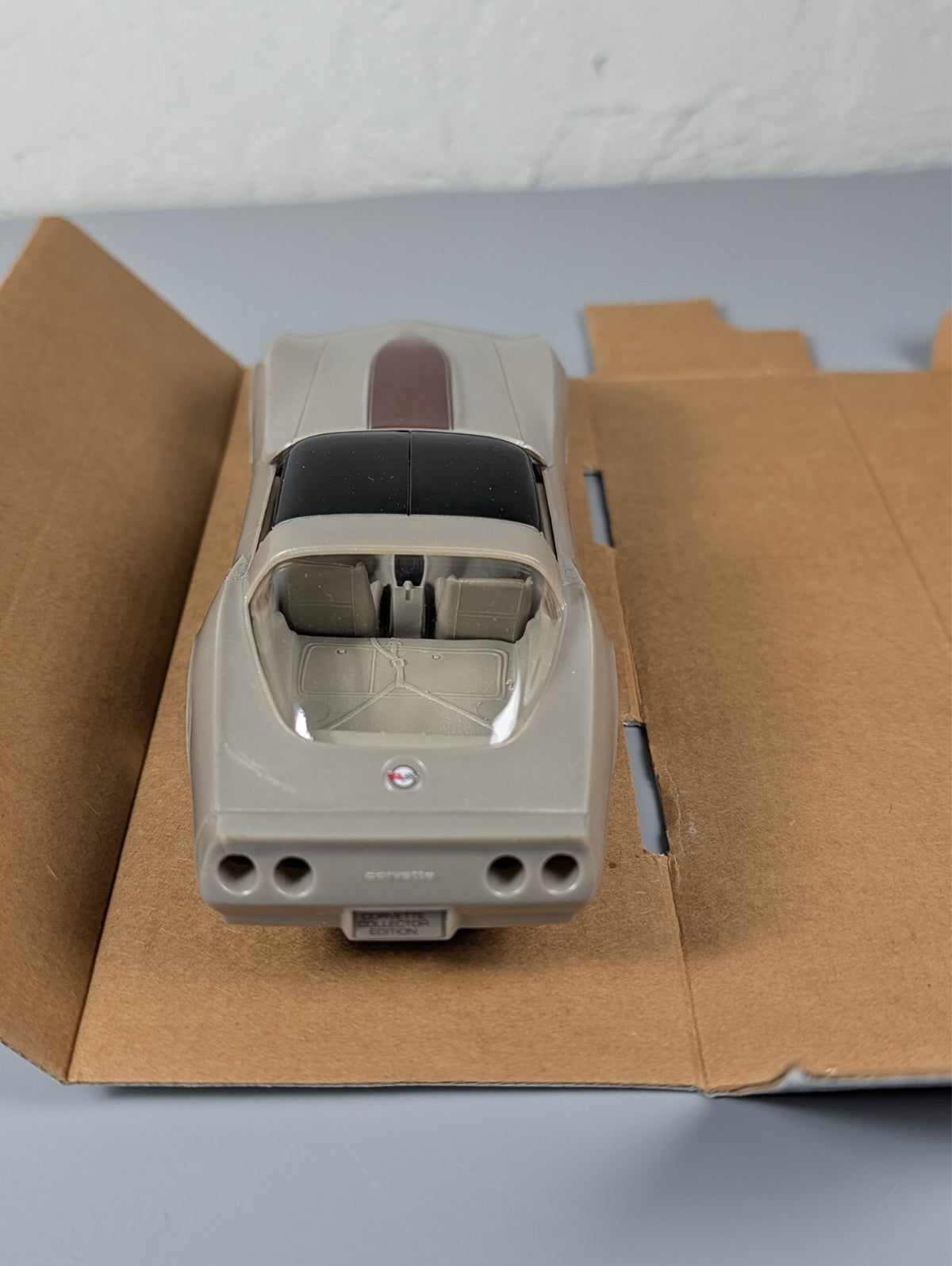 AMT ERTL 1982 Chevrolet Corvette Collectors Edition Promo 1:25 8157EO