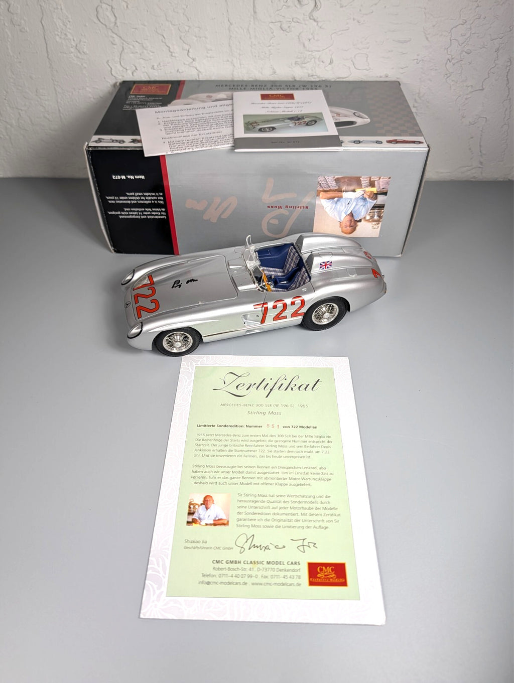 CMC 1:18 Mercedes-Benz 300 SLR 722 Signed Stirling Moss Mille Miglia  M-072 COA