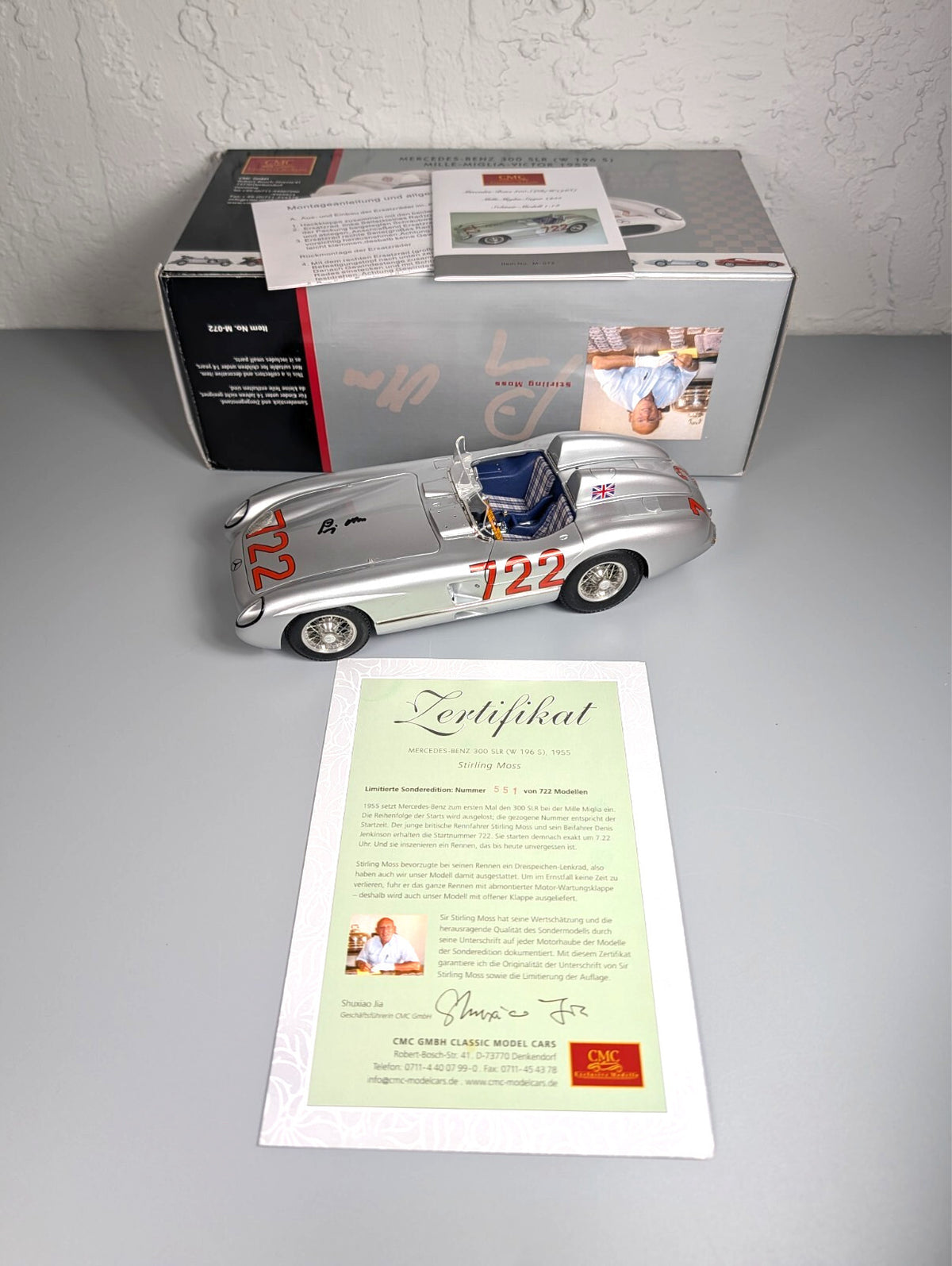 CMC 1:18 Mercedes-Benz 300 SLR 722 Signed Stirling Moss Mille Miglia  M-072 COA