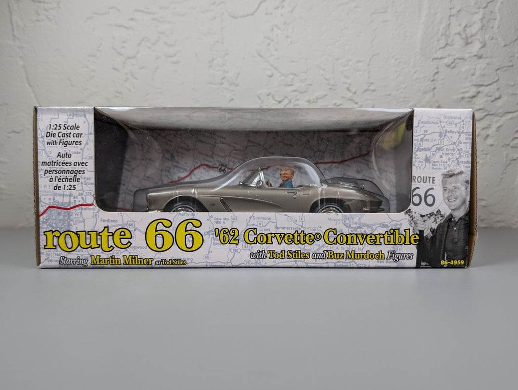 Revell Route 66 '62 Corvette Convertible 1:25 Diecast Figures New Box