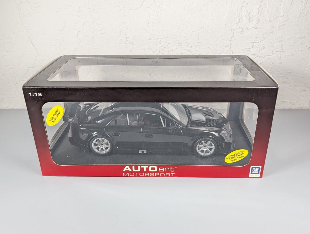AutoArt 1:18 Cadillac CTS-V Race Car Plain Body Black Limited 3000 Diecast