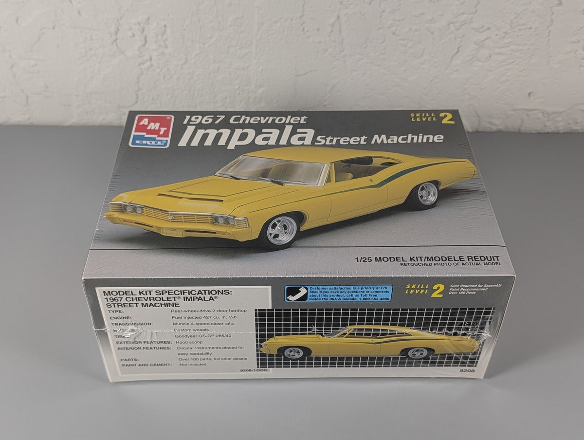 AMT Ertl 1967 Chevrolet Impala Street Machine 1:25 Model Kit 8208 Sealed 1997