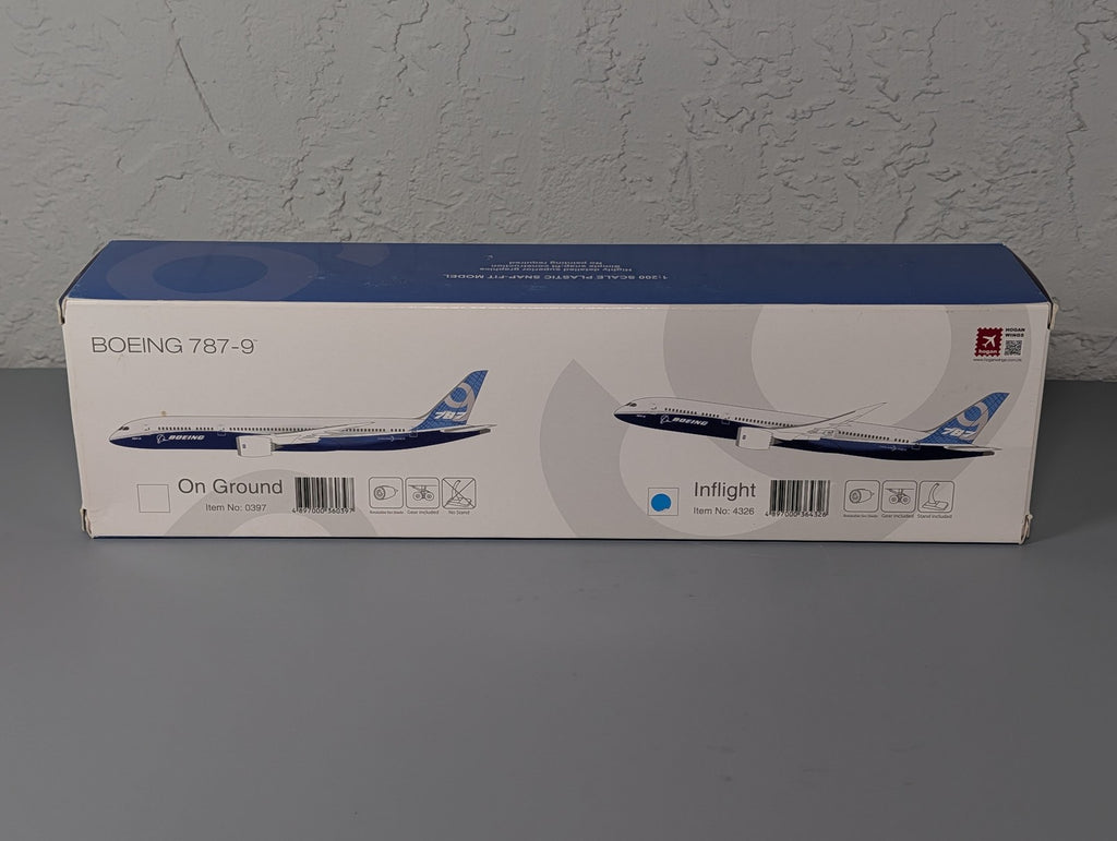 Hogan Wings Boeing 787-9 1:200 Snap-Fit Aircraft Model Inflight 4326 Boxed
