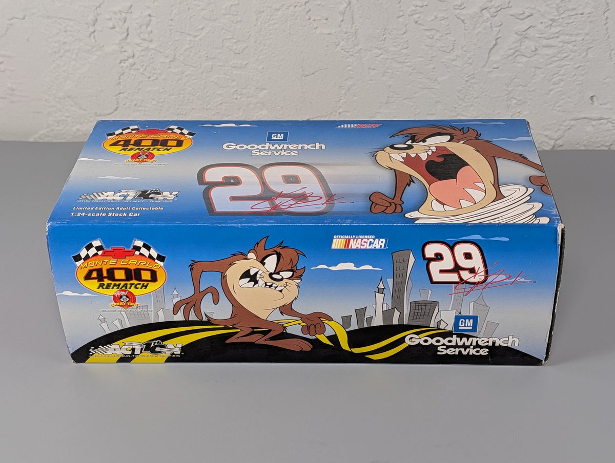 Kevin Harvick #29 Goodwrench Looney Tunes Rematch 2002 Monte Carlo NASCAR 1:24